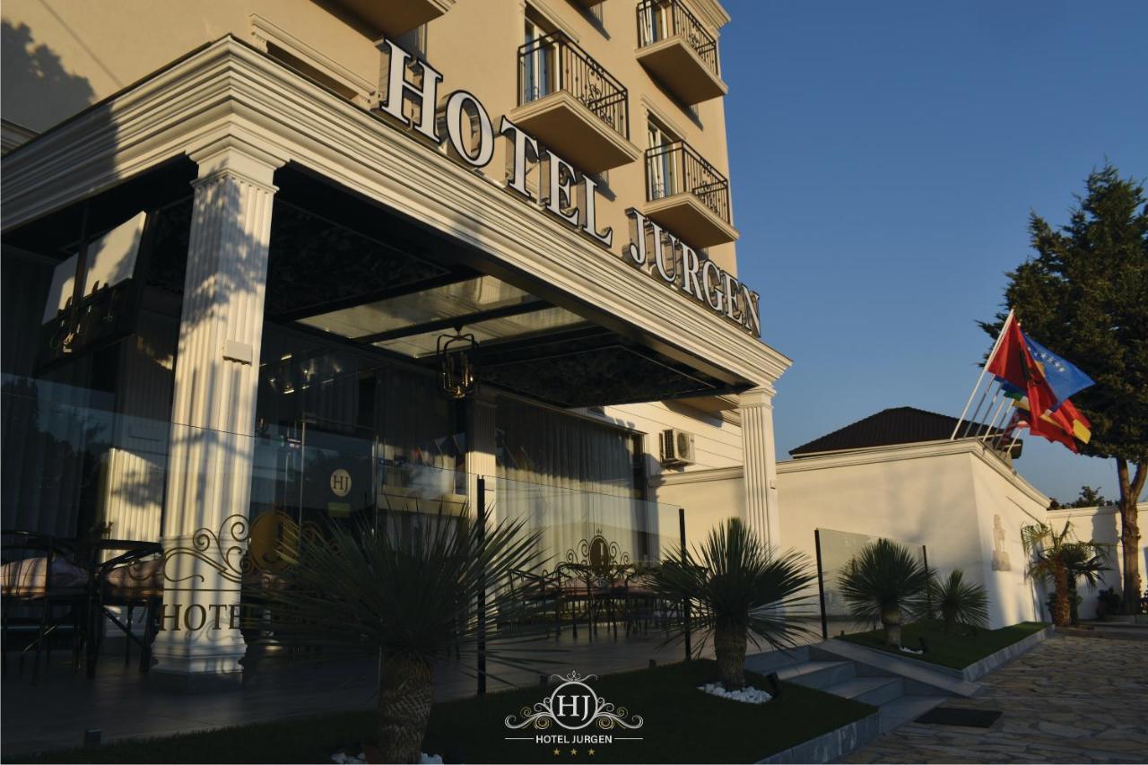 Hotel Jurgen Lezhë エクステリア 写真