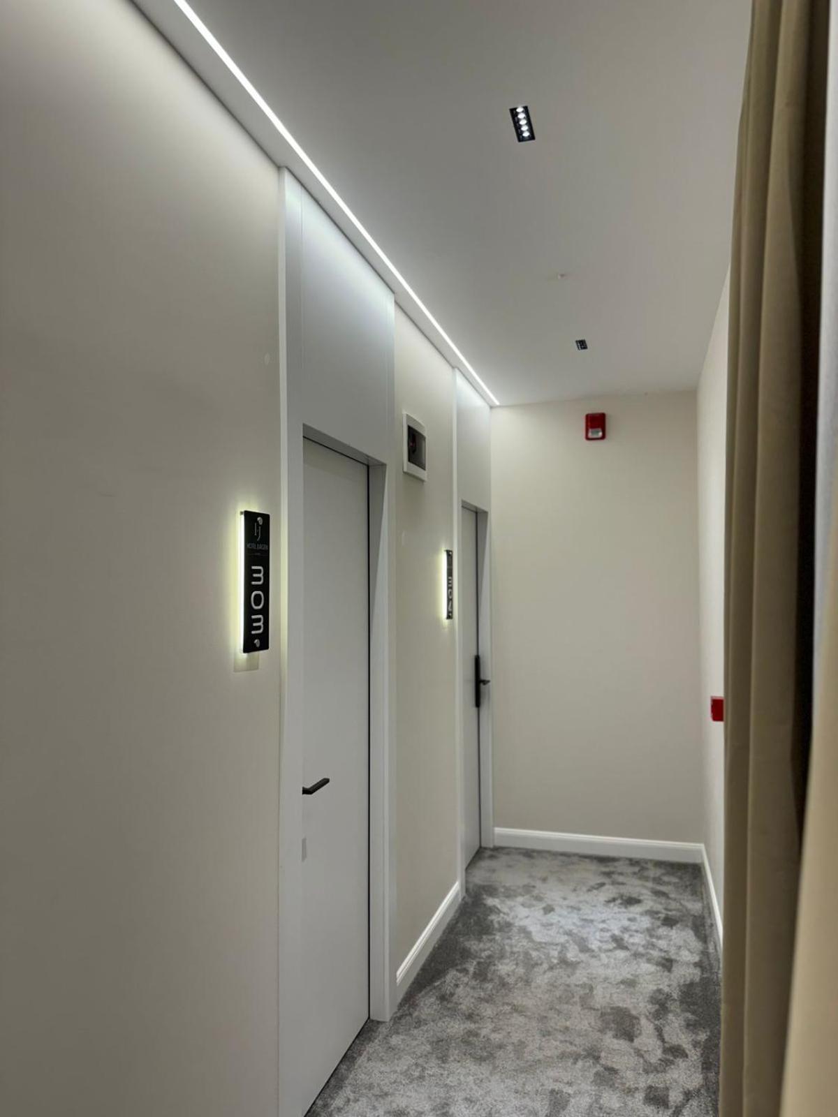 Hotel Jurgen Lezhë エクステリア 写真